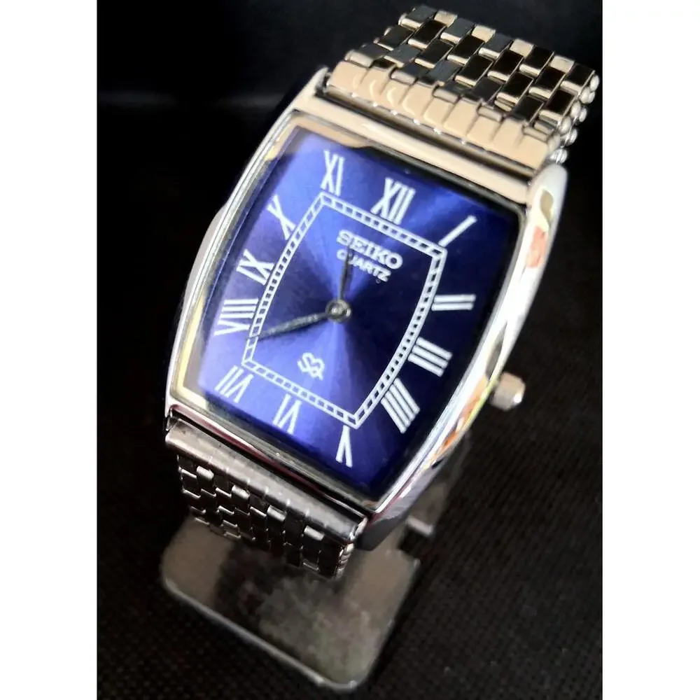 Men's Vintage Seiko Barrel/Tonneau Stainless Steel Tank RARE